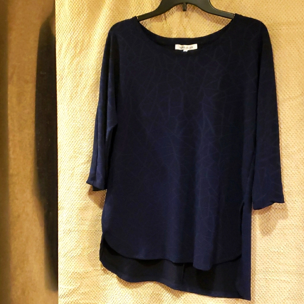 Rose Oliver Top